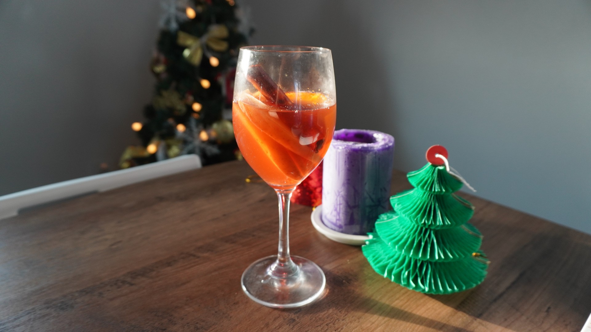 Mulled Cranberry Juice • The Little Veggie Korean