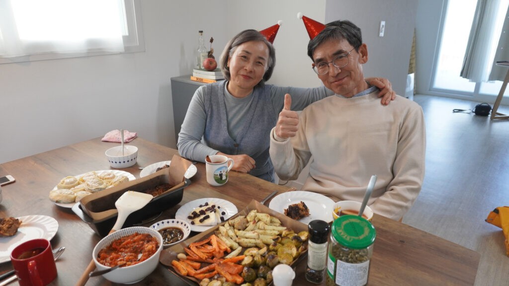 The Little Veggie Korean's Parents