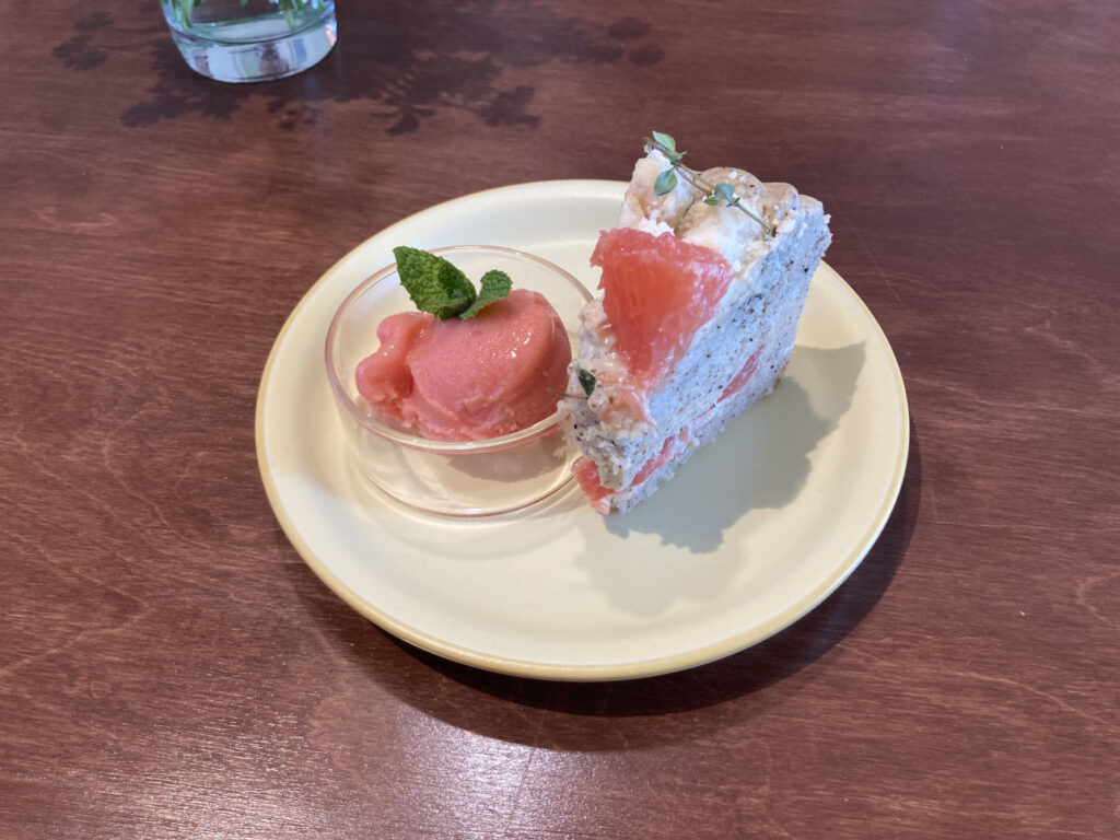 Strawberry ice cream with vegan cake